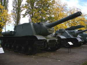 1280px-ISU-152-Berlin